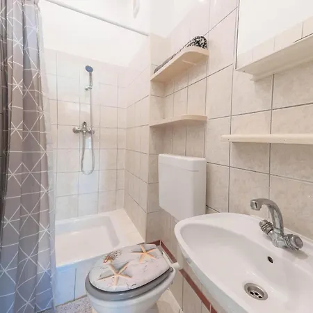 3 Bedroom Gorgeous In *